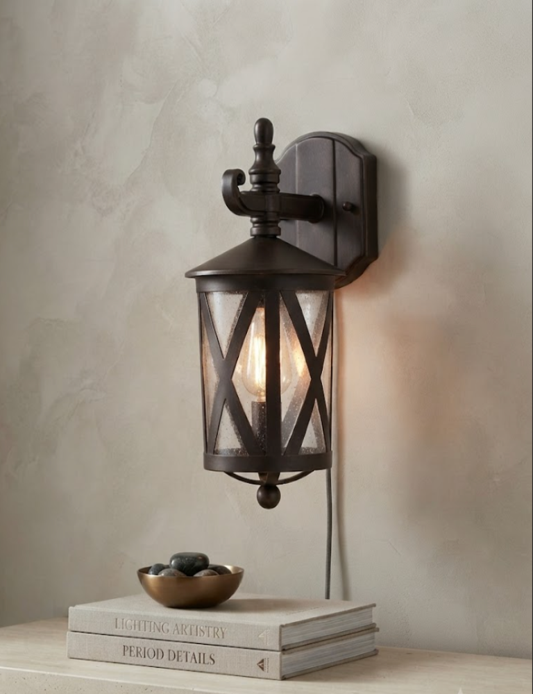 Farol de Pared Clásico con Entramado en "X"