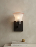 Aplique de Pared de Alabastro con Base Negra